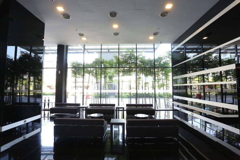 E.City Hotel@Onecity Subang Jaya Bagian luar foto